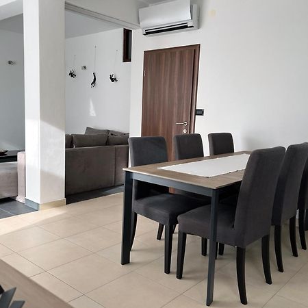 Apartment Spanjol Banjol Ngoại thất bức ảnh