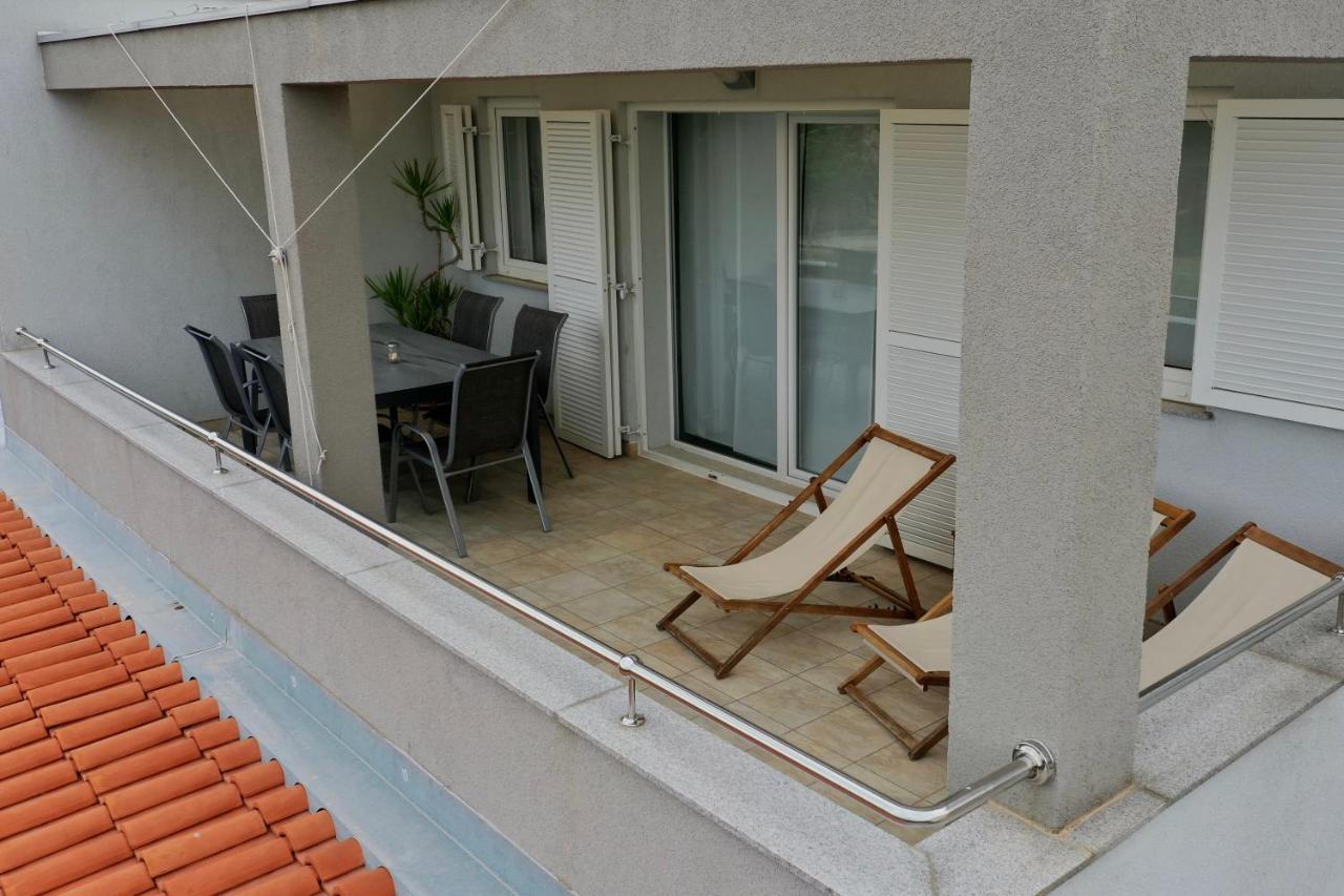 Apartment Spanjol Banjol Ngoại thất bức ảnh